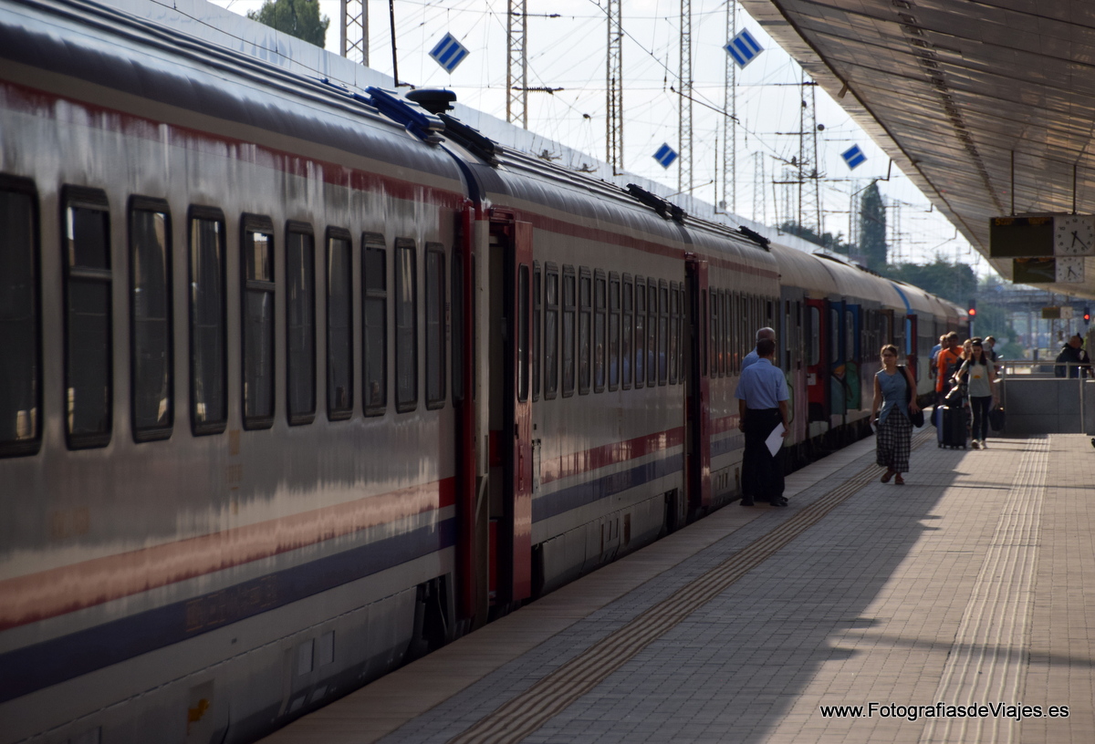 El treen en la estación de Sofia