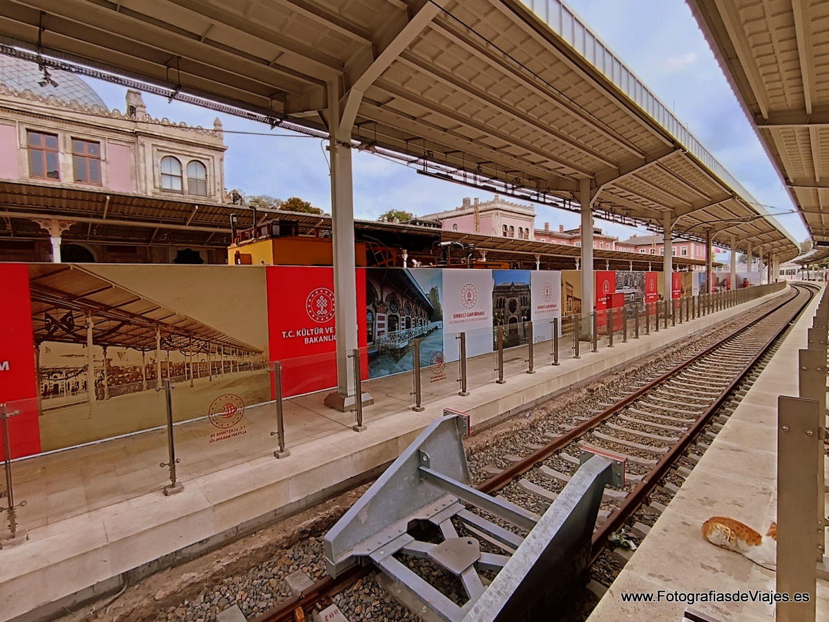 La estación de Sirkeci de Estambul, convertida en estación local