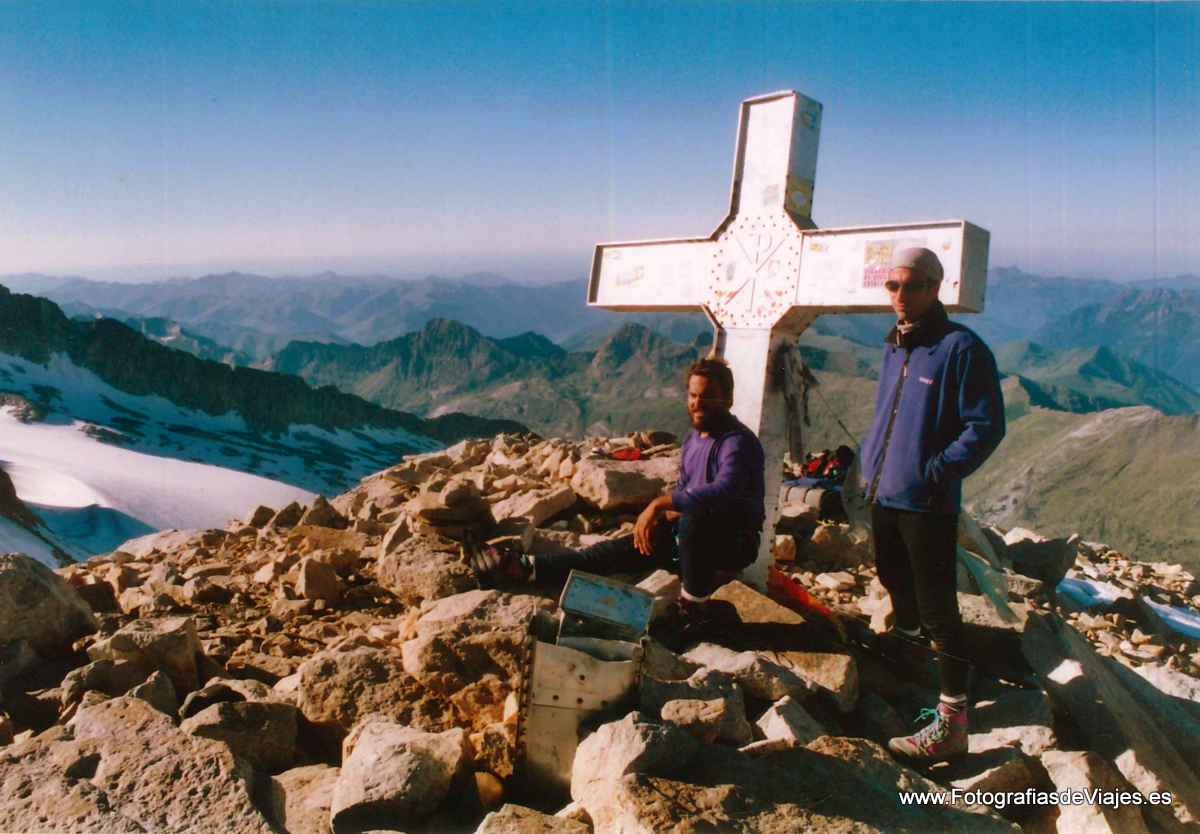 Cumbre del Aneto